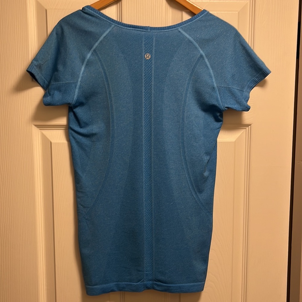 Lululemon Swiftly Tech V-neck short sleeve T-shirt. Color is a light blue. - Picture 2 of 5